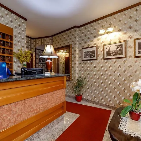 Alfred Hotel 3*