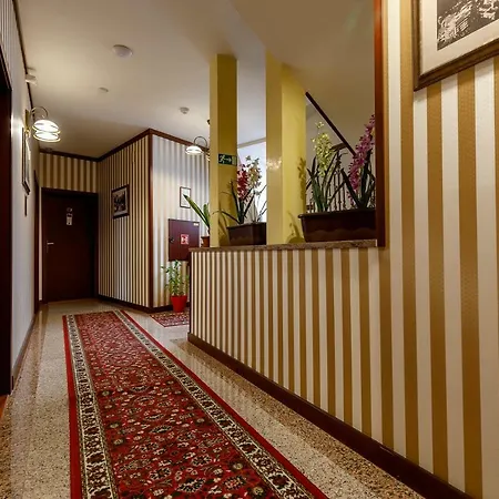 Hotel Alfred KLV